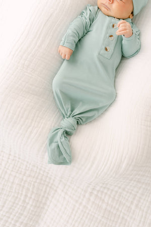 Knotted Baby Gown & Hat: Mint