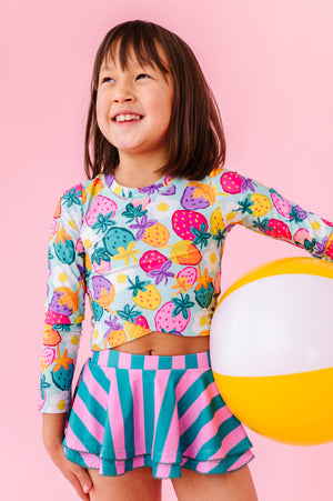 Sweet Strawberry | RASHGUARD SKIRTED 2-PIECE: 10 year