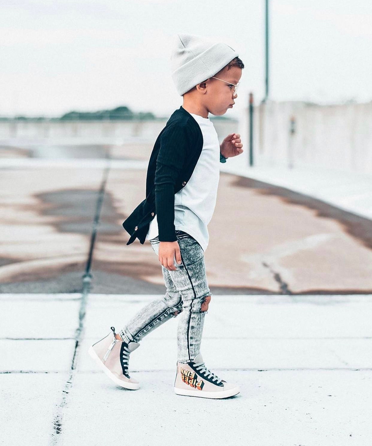 Black Acidwash Distressed Denim