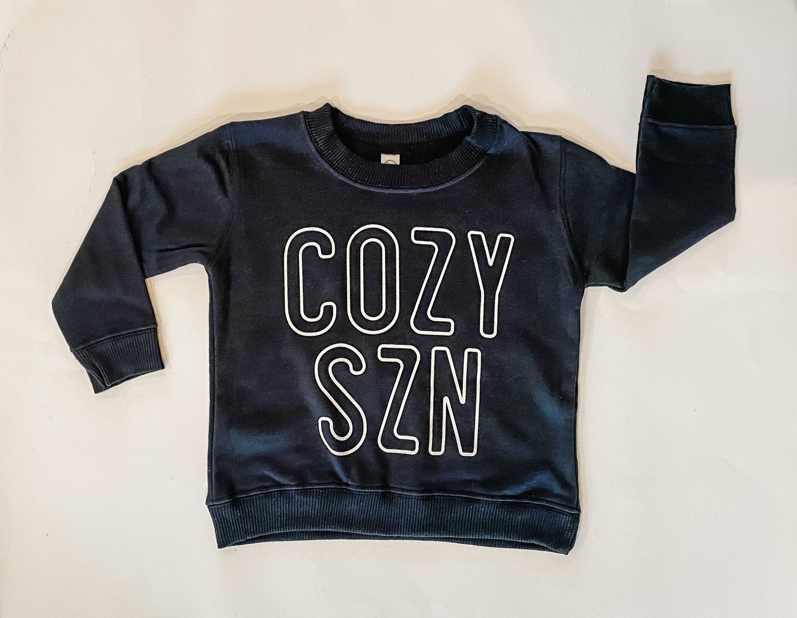 Cozy Szn Pullover-Black